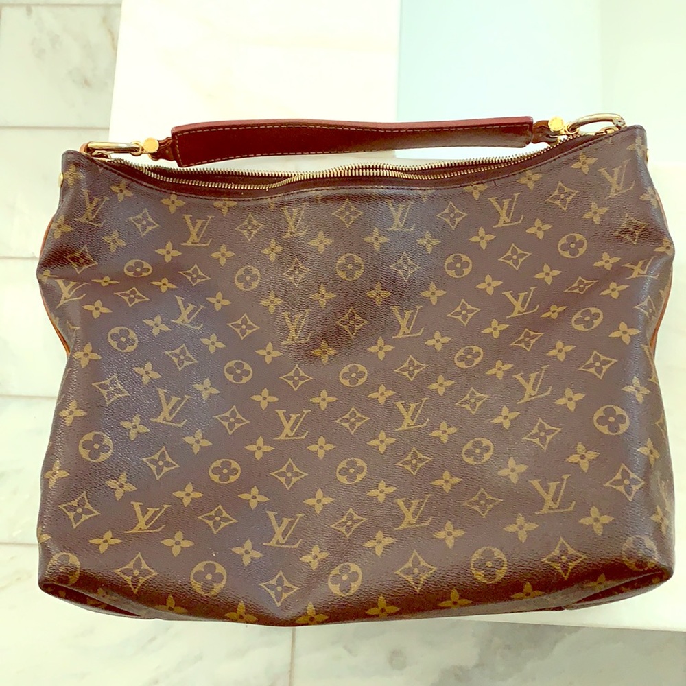 Louis Vuitton Sully Monogram MM